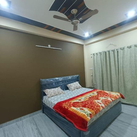Sarvodaya Residency Hotel Ayodhya Luaran gambar