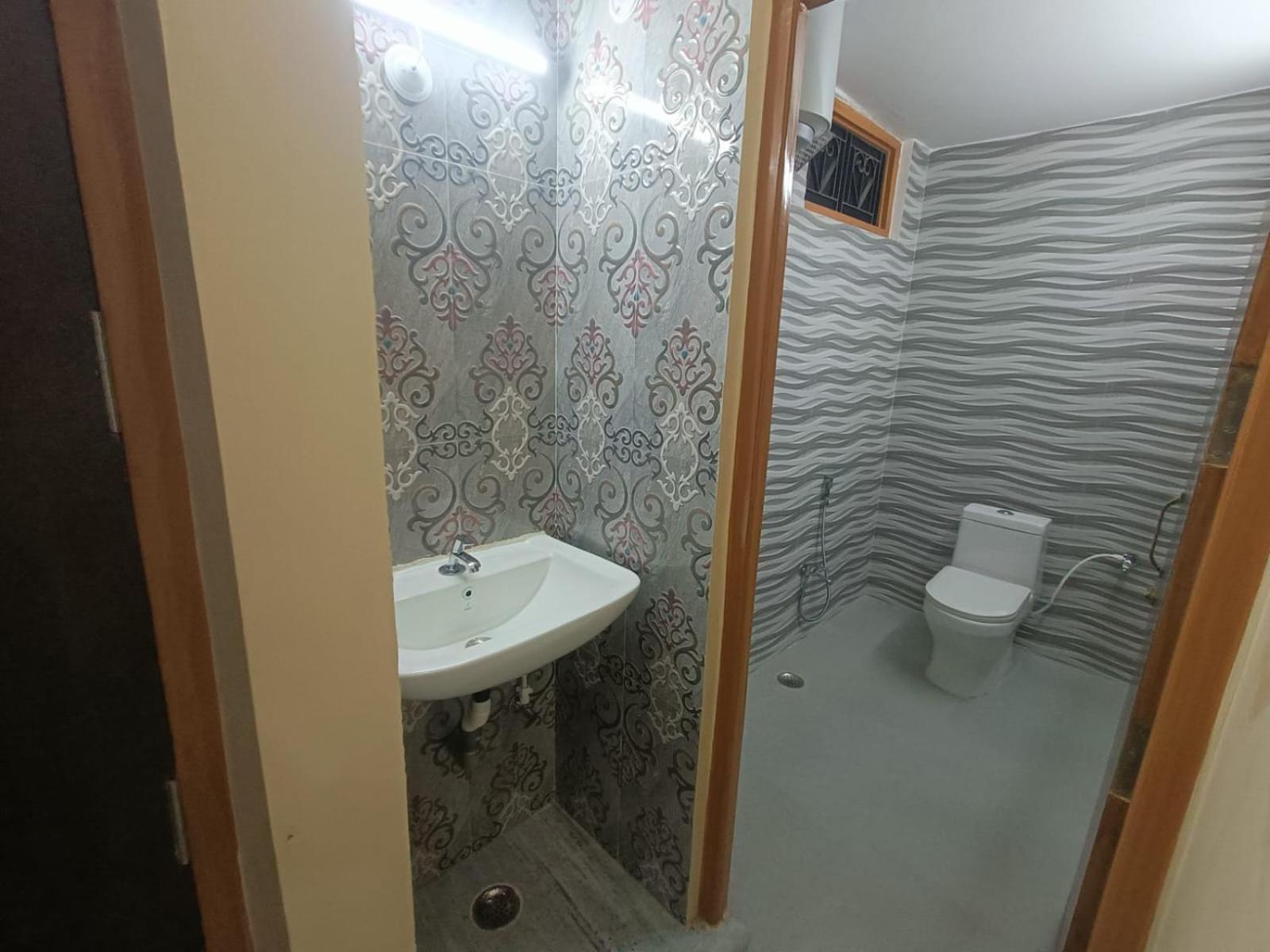 Sarvodaya Residency Hotel Ayodhya Luaran gambar